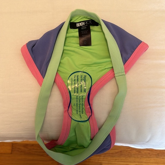 Beach Riot Bikini - Picture 3 of 3